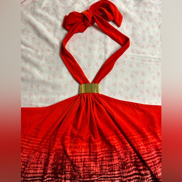 EUC. Calvin Klein - Chocker Off shoulder top - S - Picture 4 of 7